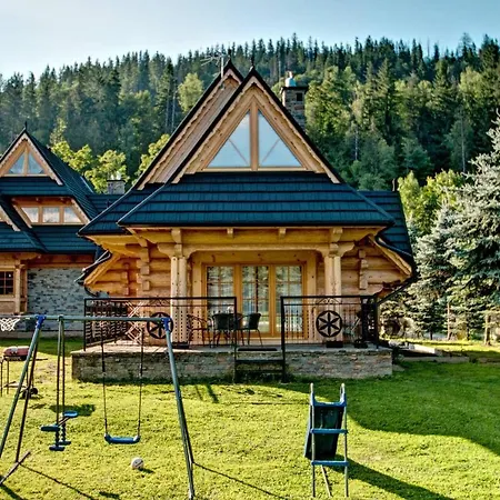 Holiday home Drewniany Luxury Dabrowa *